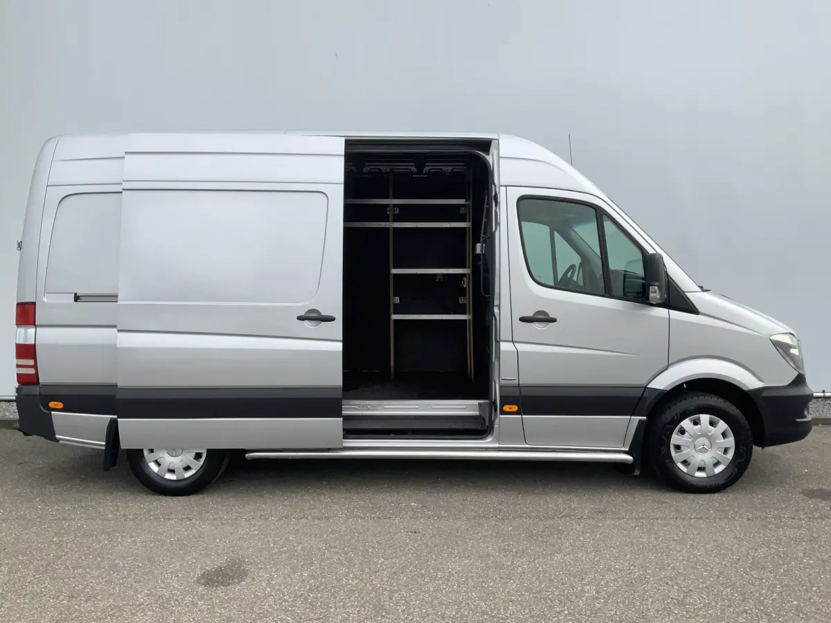 319 3.0 BlueTEC 366 L2 H2 Airco Cruise Trekhaak 2800 kg Side Bar Euro 6 Cilnders 6