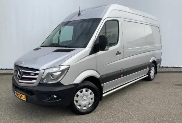 319 3.0 BlueTEC 366 L2 H2 Airco Cruise Trekhaak 2800 kg Side Bar Euro 6 Cilnders 6