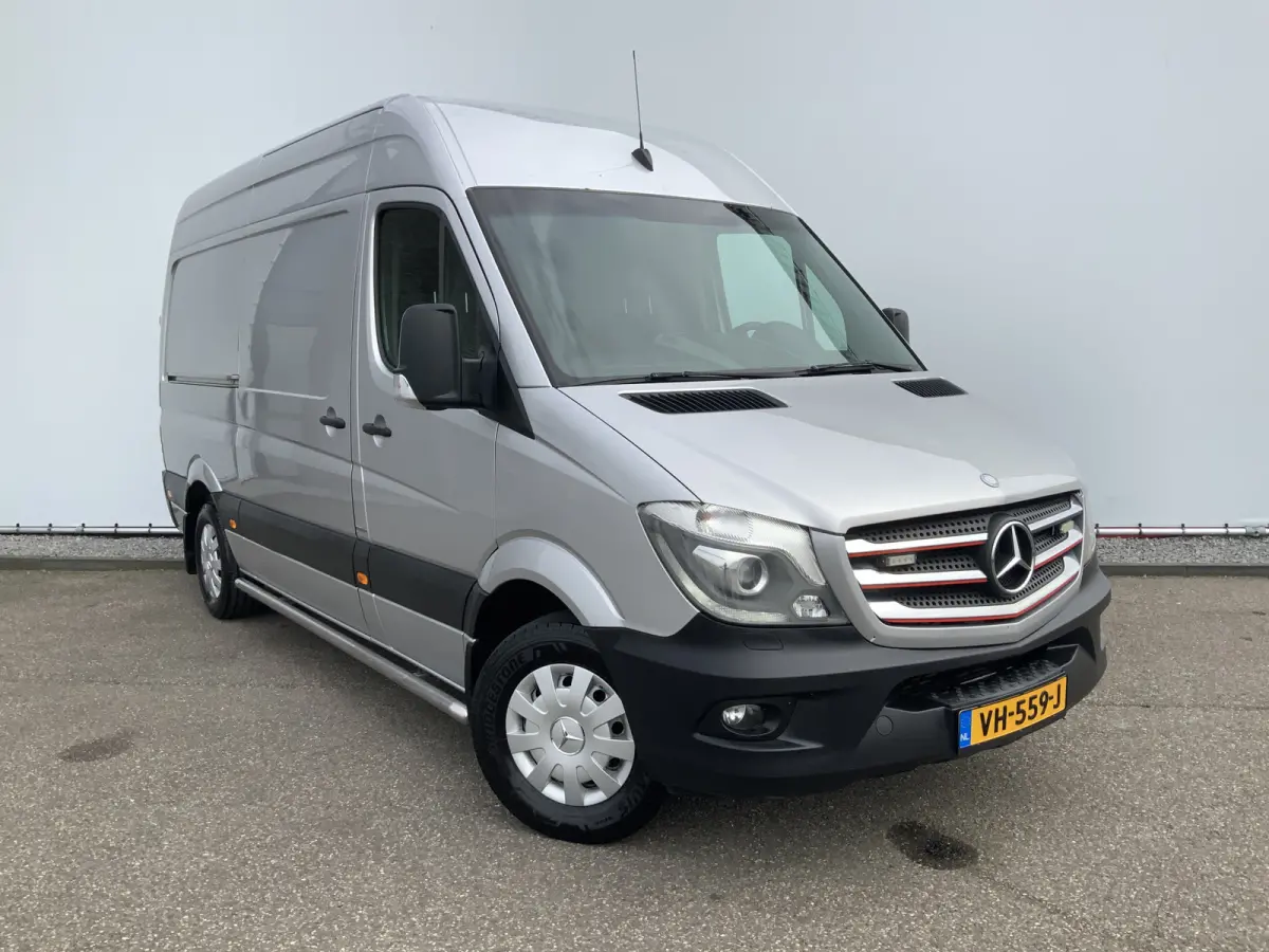 319 3.0 BlueTEC 366 L2 H2 Airco Cruise Trekhaak 2800 kg Side Bar Euro 6 Cilnders 6