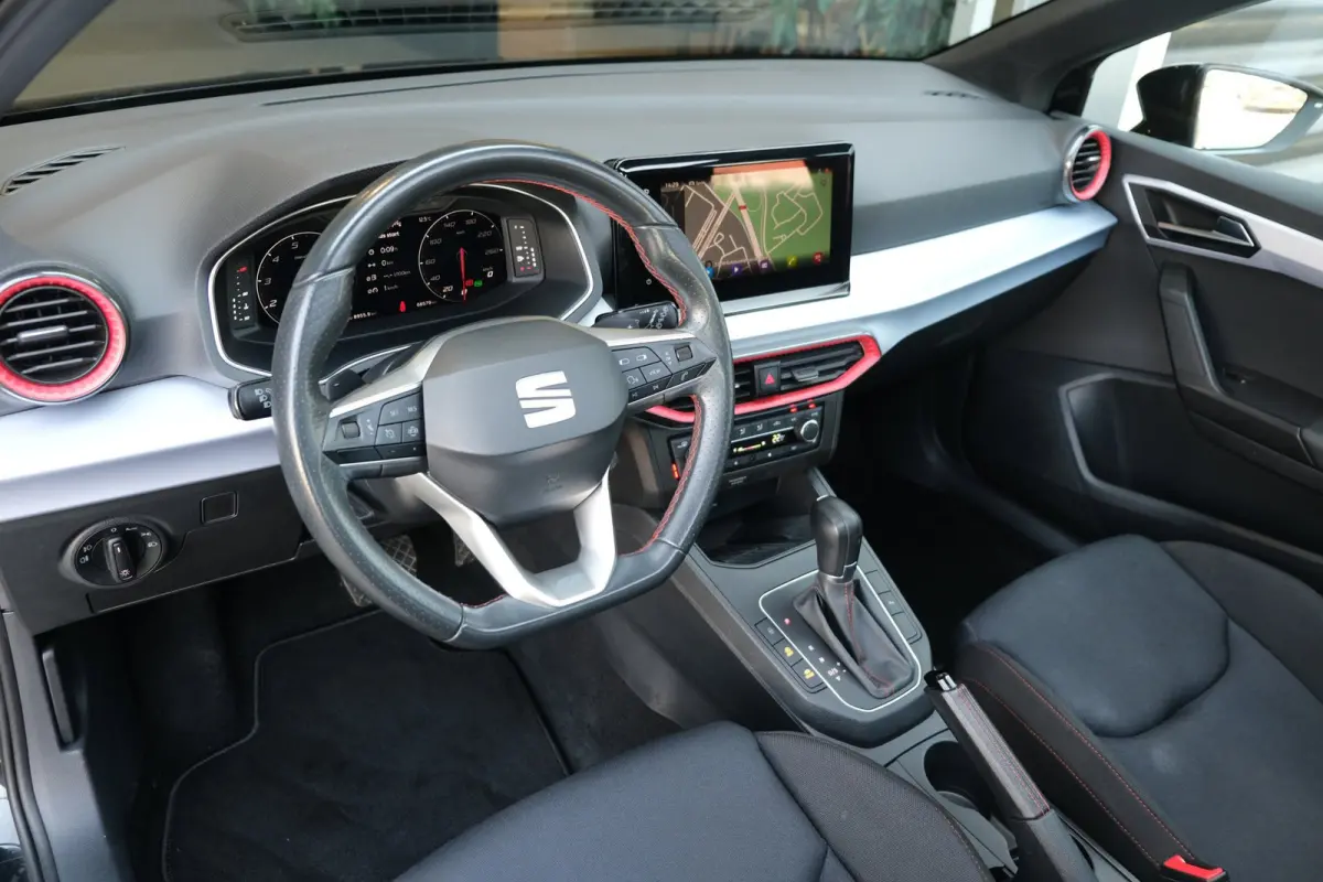 1.0 EcoTSI FR DSG Facelift Pano Led Navi Cam Cruise Stoelverwarming
