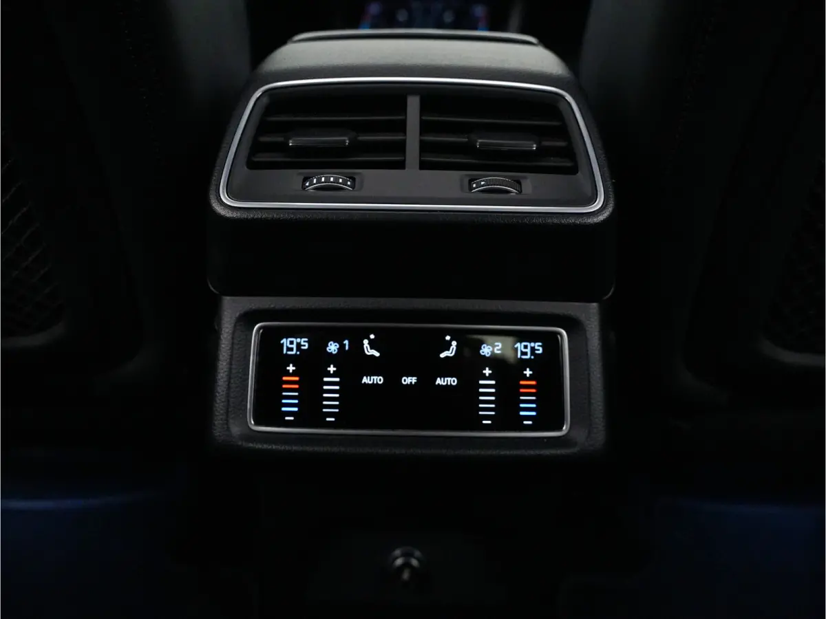55 quattro 408pk RS edition Black optic SOH 92%, RS Design Interieur, Bang Olufsen, Head Up, 360 Camera