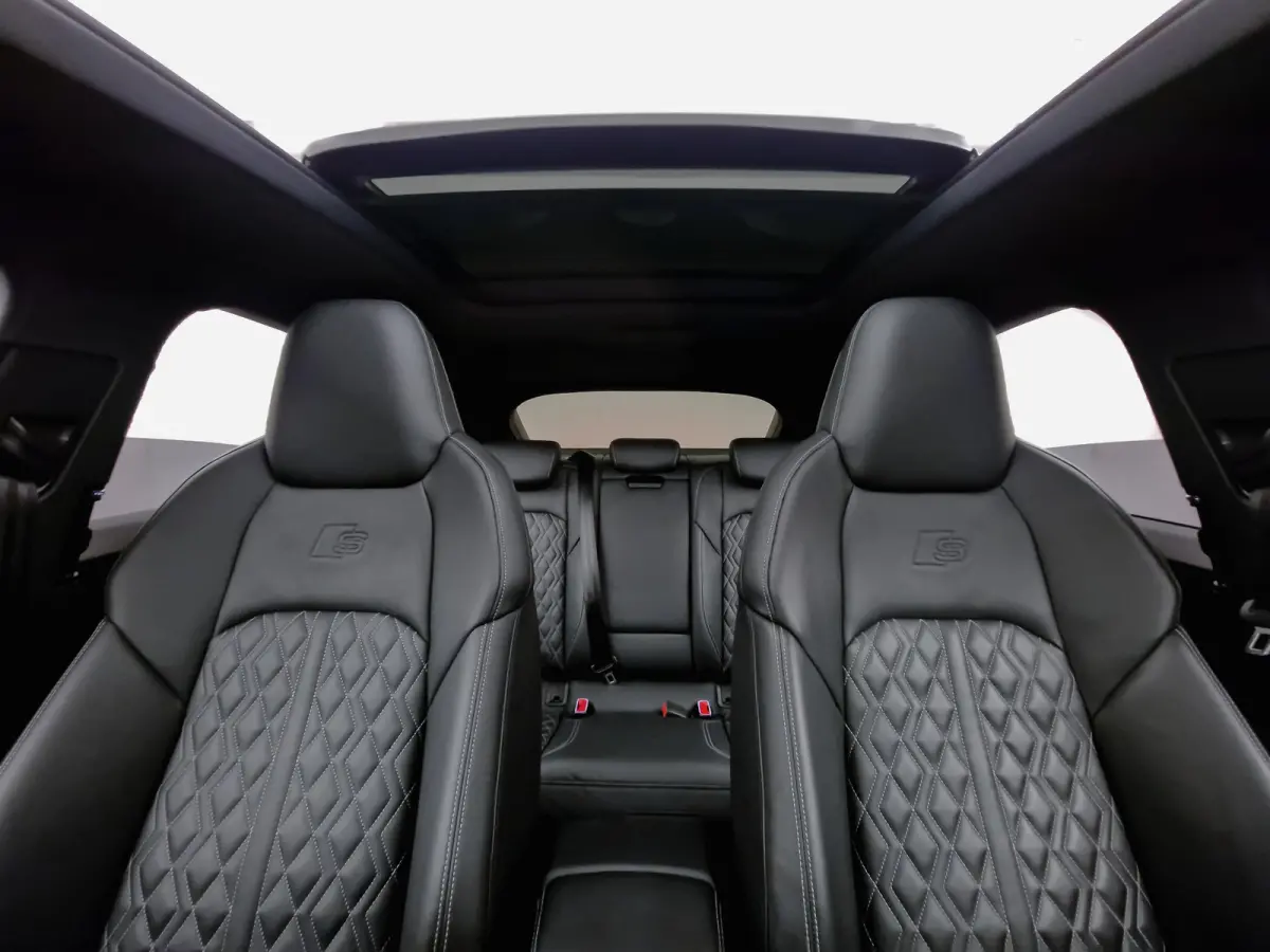 S quattro RS Edition SOH 99%, Vossen LMV, RS Interieur, Vision Spiegels, Bang Olufsen