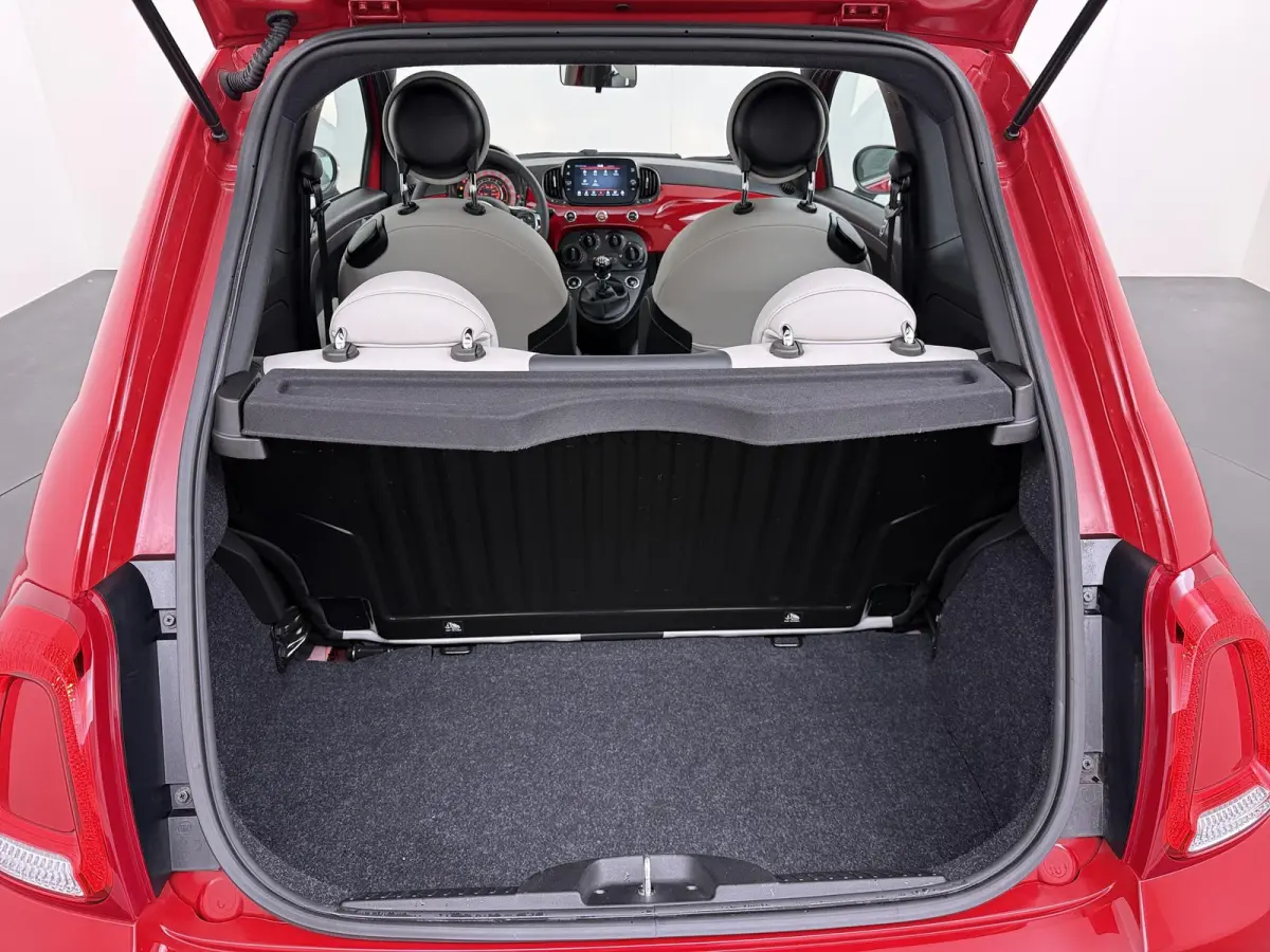 1.0 Hybrid Dolcevita | 1ste eigenaar | 2tone LEER/Stof | Glazen dak | Airco | AppleCarPlay/Android