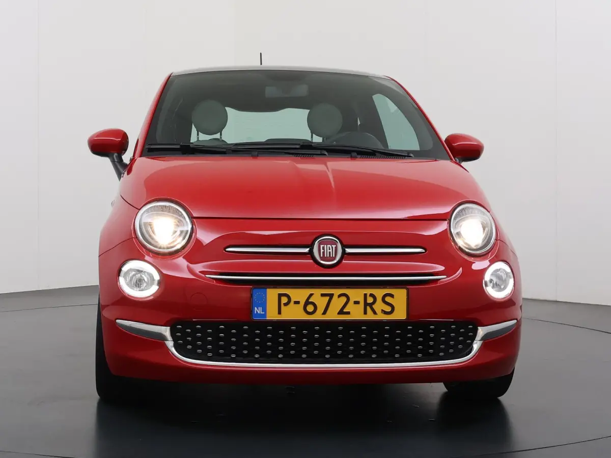 1.0 Hybrid Dolcevita | 1ste eigenaar | 2tone LEER/Stof | Glazen dak | Airco | AppleCarPlay/Android