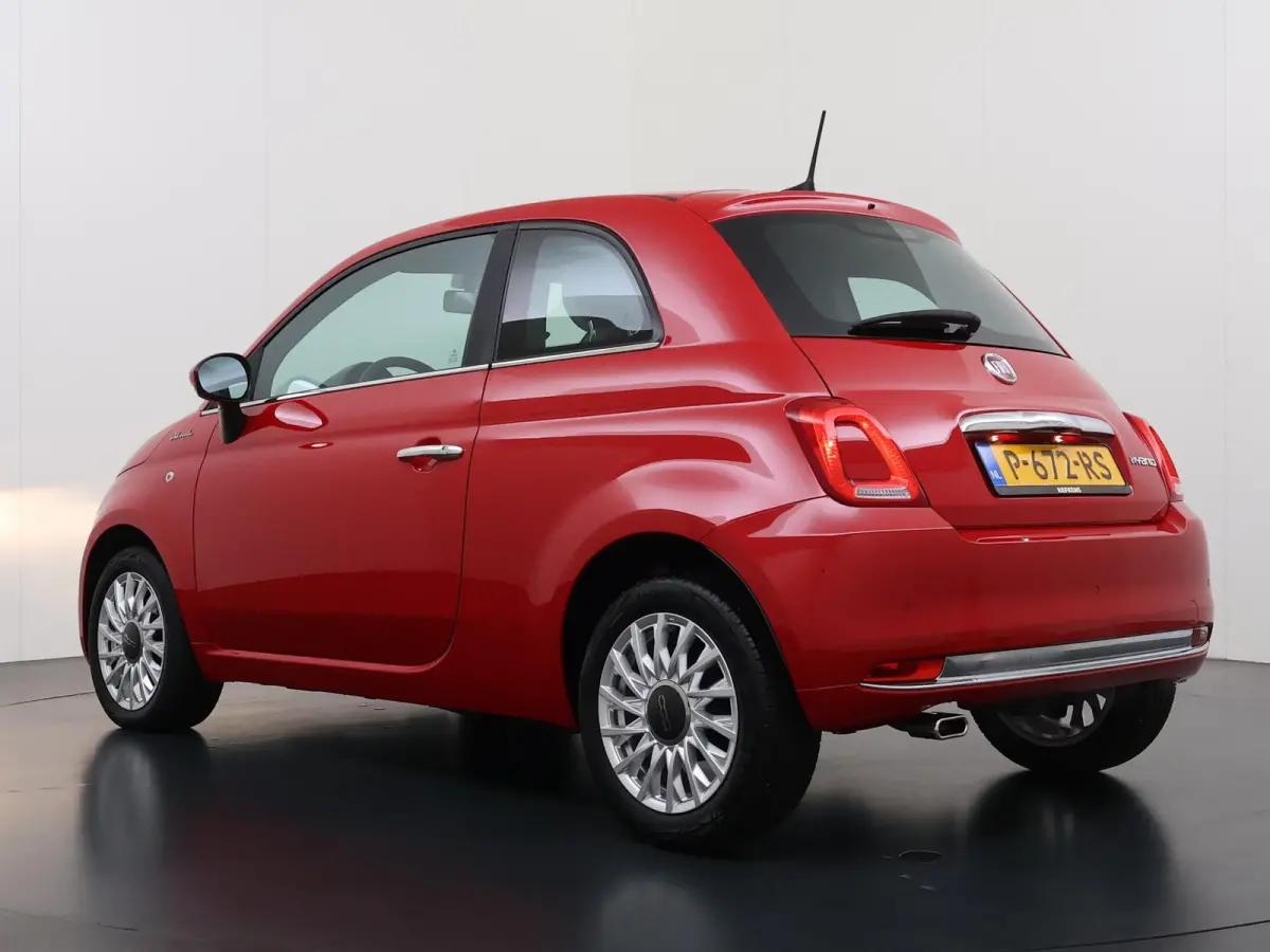 1.0 Hybrid Dolcevita | 1ste eigenaar | 2tone LEER/Stof | Glazen dak | Airco | AppleCarPlay/Android