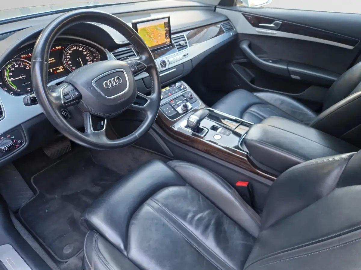 2.0 TFSI Hybrid Leder, Camera, Stoelverwarming, Cruise control
