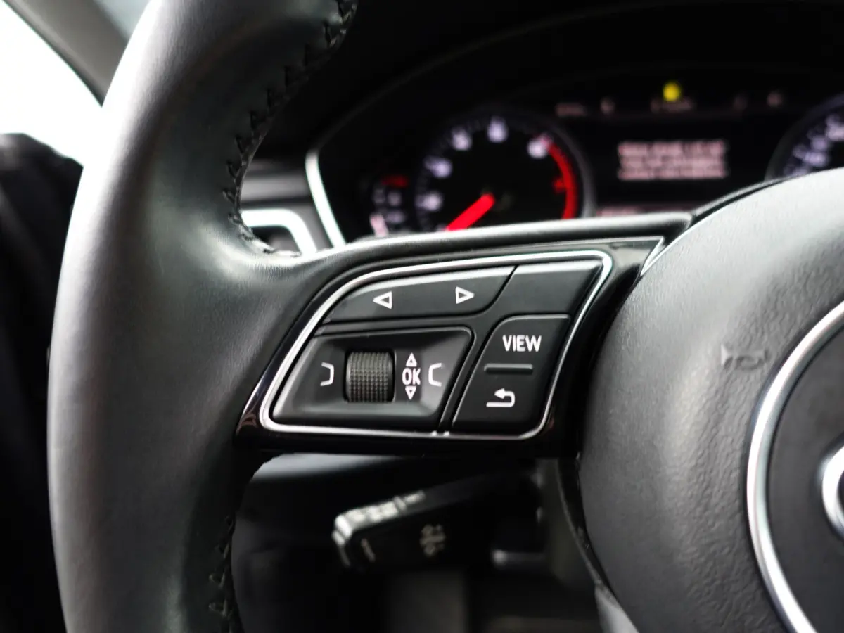 1.4 TFSI S Line Black Optic Aut- Bang Olufsen, Xenon Led, Dynamic Select, Park Assist, Keyless, Elek Trekhaak