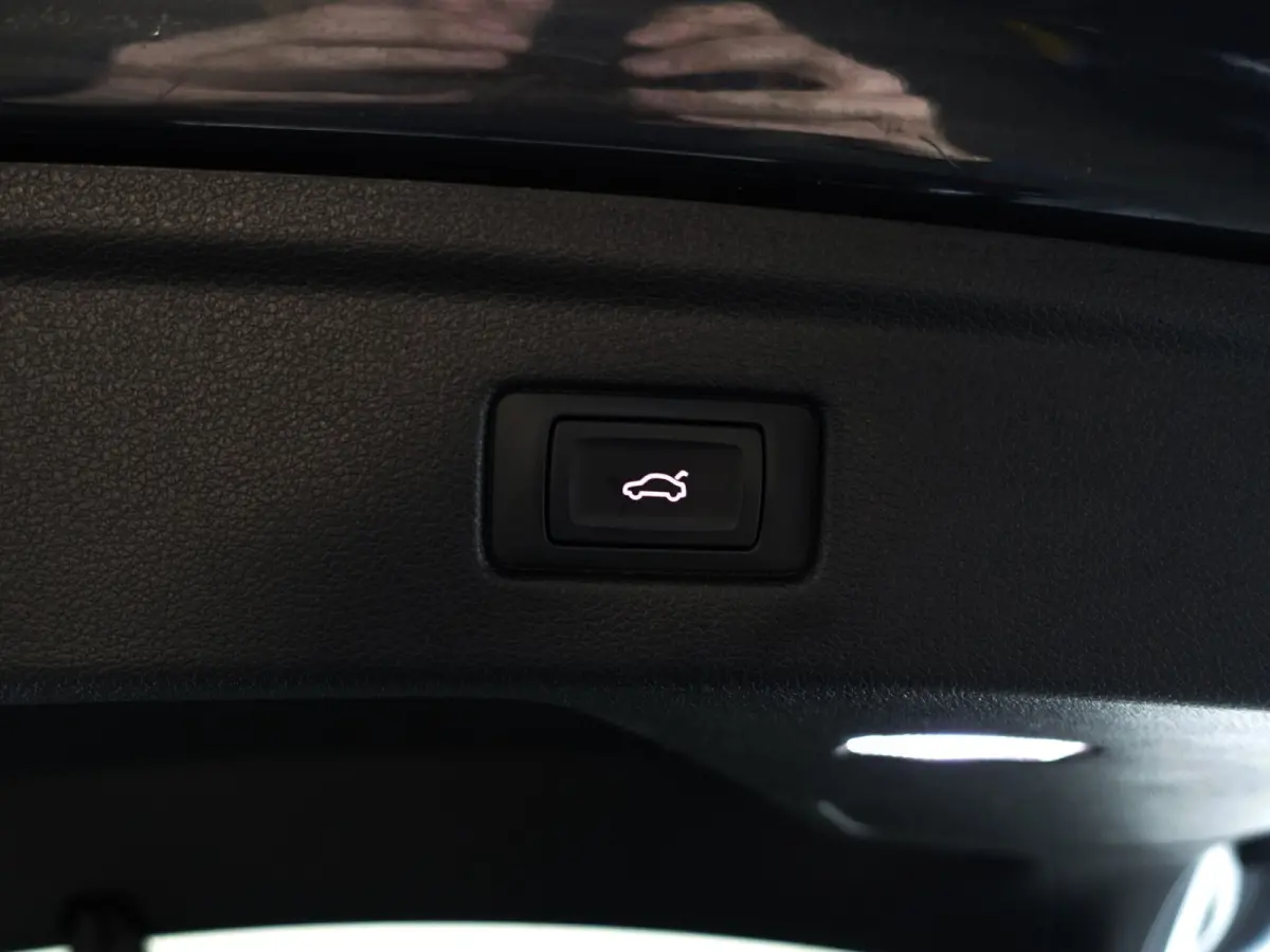 1.4 TFSI S Line Black Optic Aut- Bang Olufsen, Xenon Led, Dynamic Select, Park Assist, Keyless, Elek Trekhaak