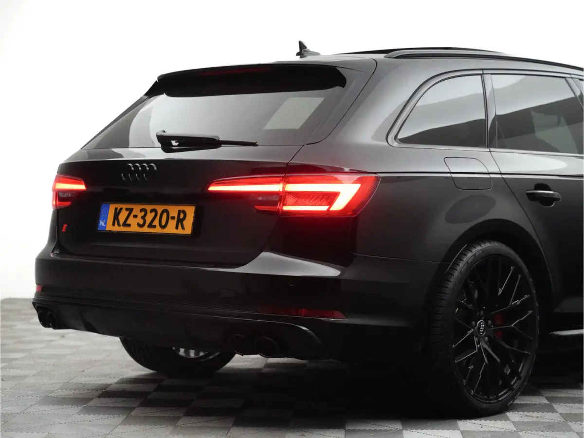 3.0 V6 TFSI 355pk quattro Pro Line Plus Carbon, Kuipstoelen, B&O, Massage, Sfeerverlichting