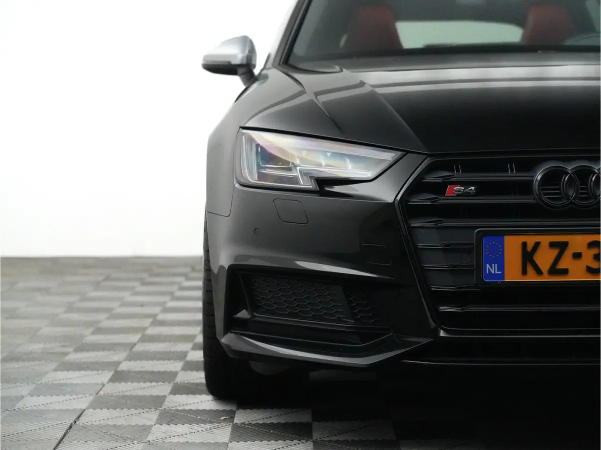 3.0 V6 TFSI 355pk quattro Pro Line Plus Carbon, Kuipstoelen, B&O, Massage, Sfeerverlichting