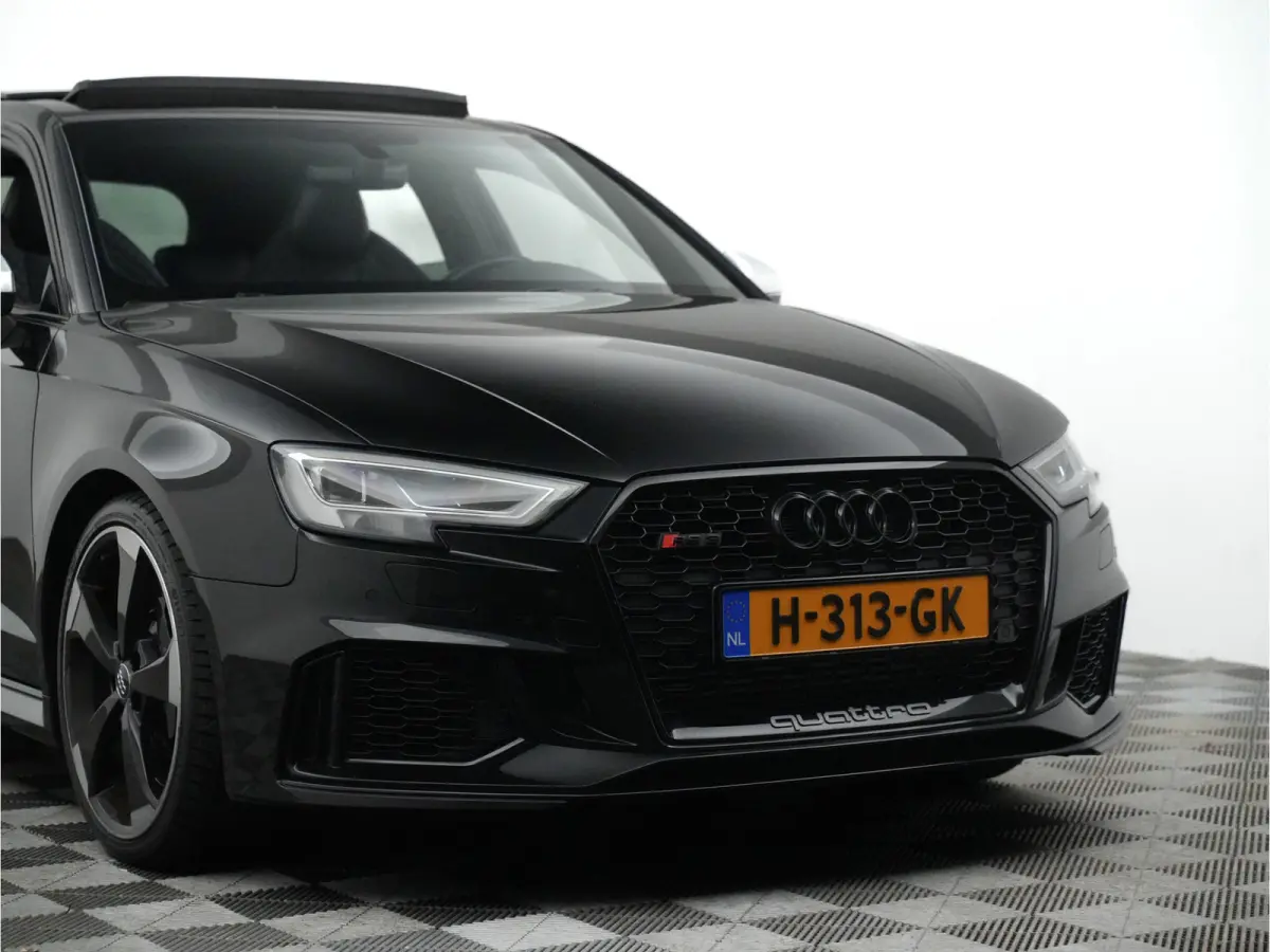 2.5 TFSI 550pk quattro Panoramadak, Carbon intake, Schaalstoelen, Dealer-onderhouden