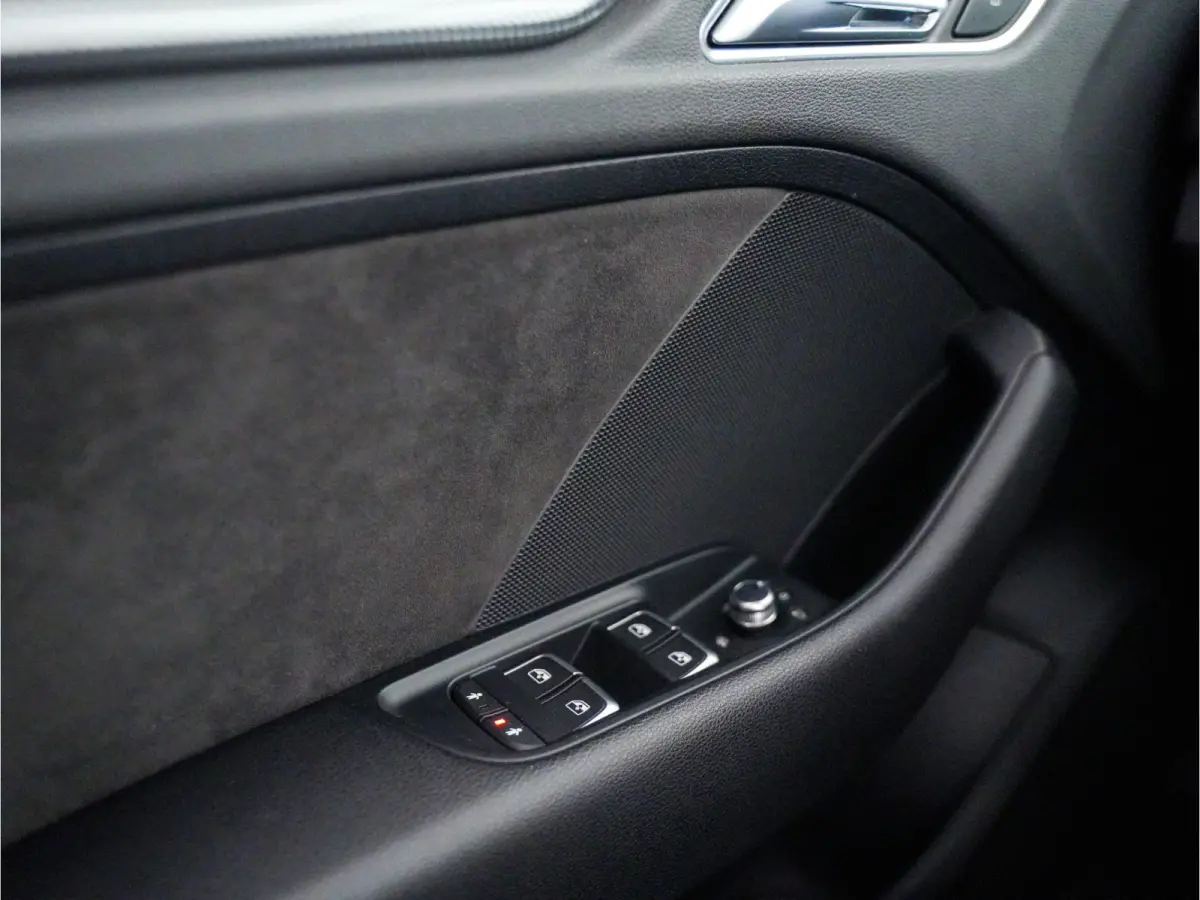 2.5 TFSI 550pk quattro Panoramadak, Carbon intake, Schaalstoelen, Dealer-onderhouden