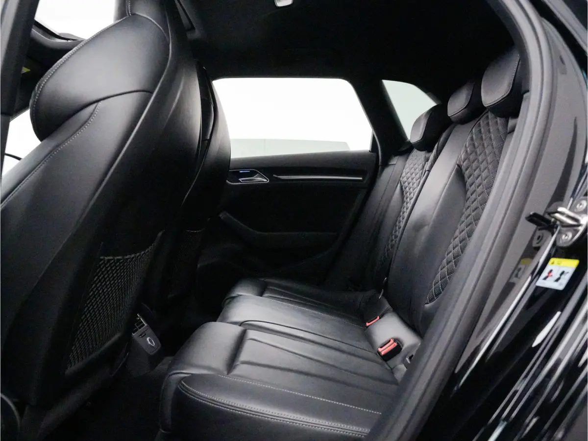 2.5 TFSI 550pk quattro Panoramadak, Carbon intake, Schaalstoelen, Dealer-onderhouden