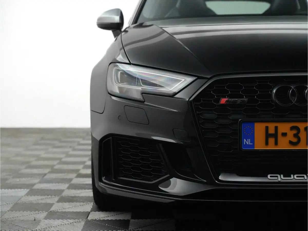 2.5 TFSI 550pk quattro Panoramadak, Carbon intake, Schaalstoelen, Dealer-onderhouden