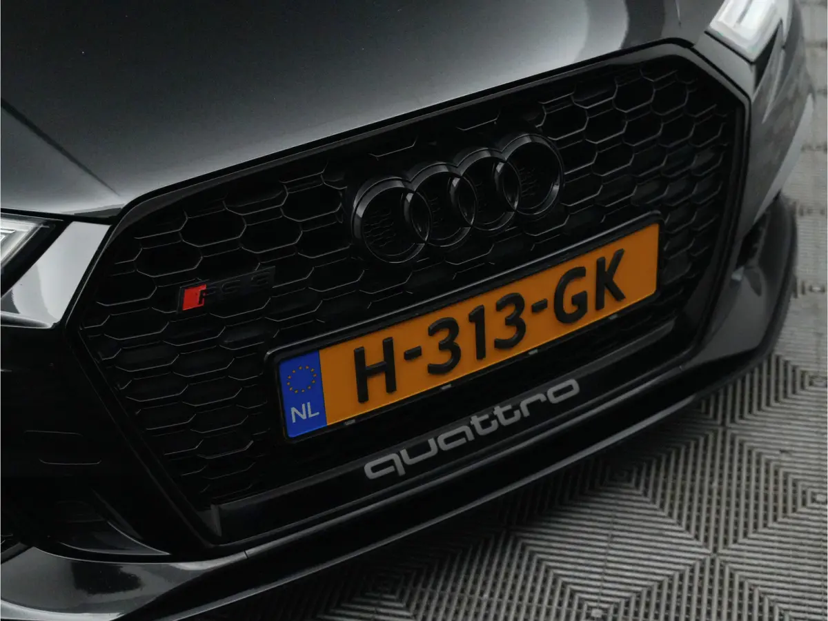 2.5 TFSI 550pk quattro Panoramadak, Carbon intake, Schaalstoelen, Dealer-onderhouden