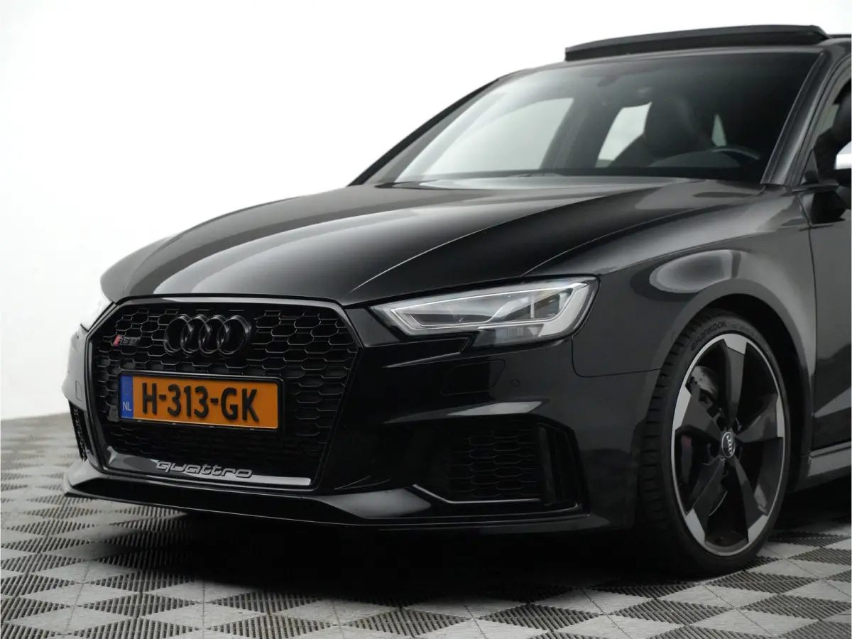 2.5 TFSI 550pk quattro Panoramadak, Carbon intake, Schaalstoelen, Dealer-onderhouden
