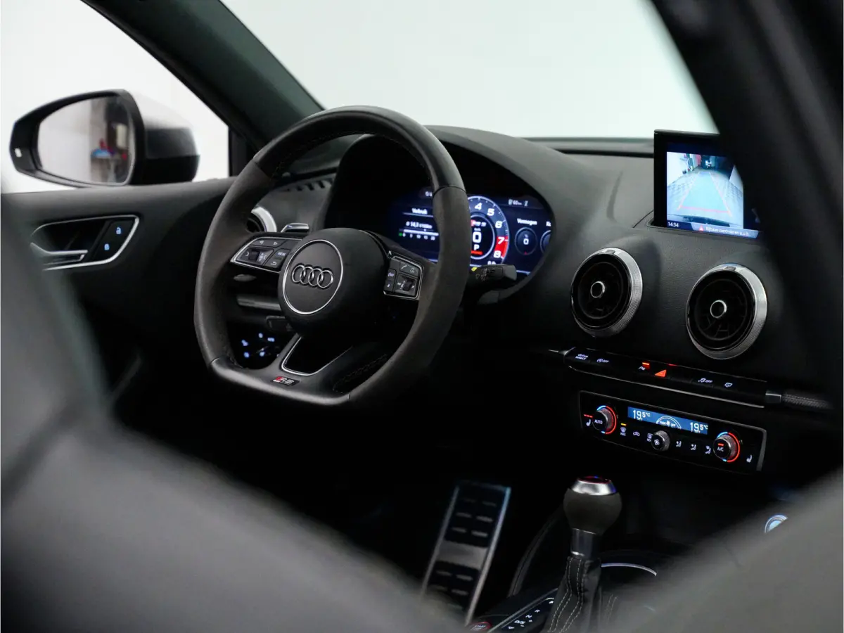 2.5 TFSI 550pk quattro Panoramadak, Carbon intake, Schaalstoelen, Dealer-onderhouden