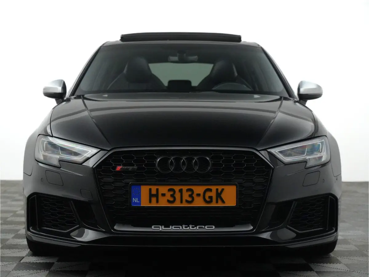 2.5 TFSI 550pk quattro Panoramadak, Carbon intake, Schaalstoelen, Dealer-onderhouden
