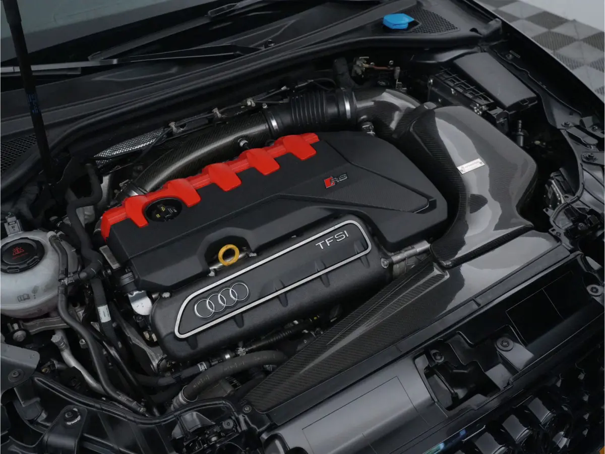 2.5 TFSI 550pk quattro Panoramadak, Carbon intake, Schaalstoelen, Dealer-onderhouden
