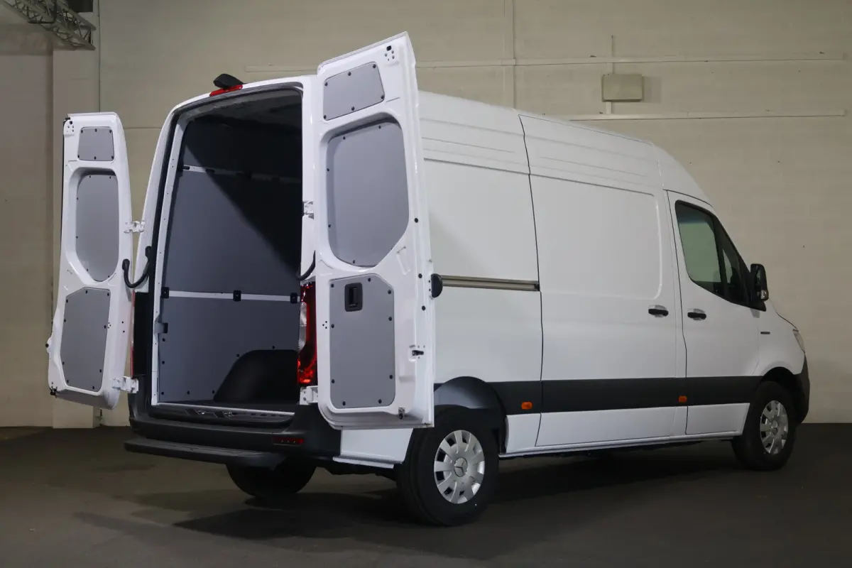 320 81 KWh L2 H2