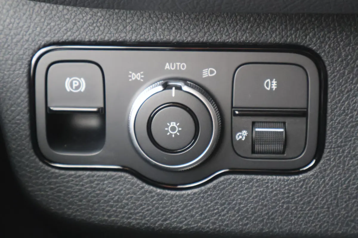 320 81 KWh L2 H2