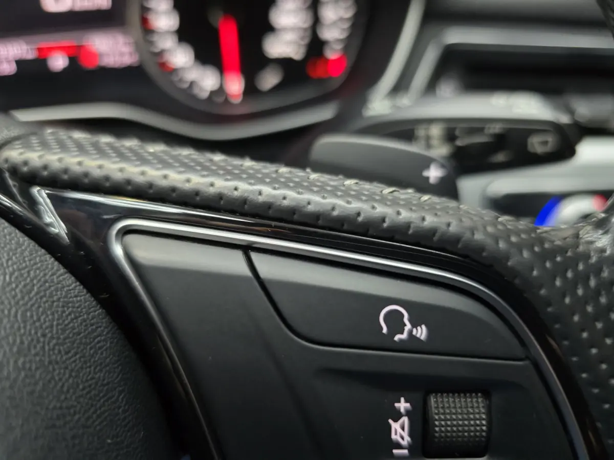 1.4 TFSI Sport S line edition Navi Clima Camera LM