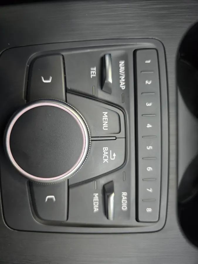 1.4 TFSI Sport S line edition Navi Clima Camera LM