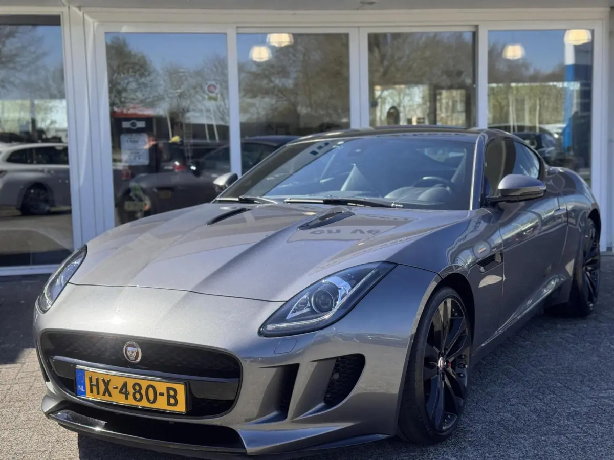 3.0 V6 Supercharged 340pk RWD,Panoramadak,Leder,Sportstoelen,Gr.Navi,Lm