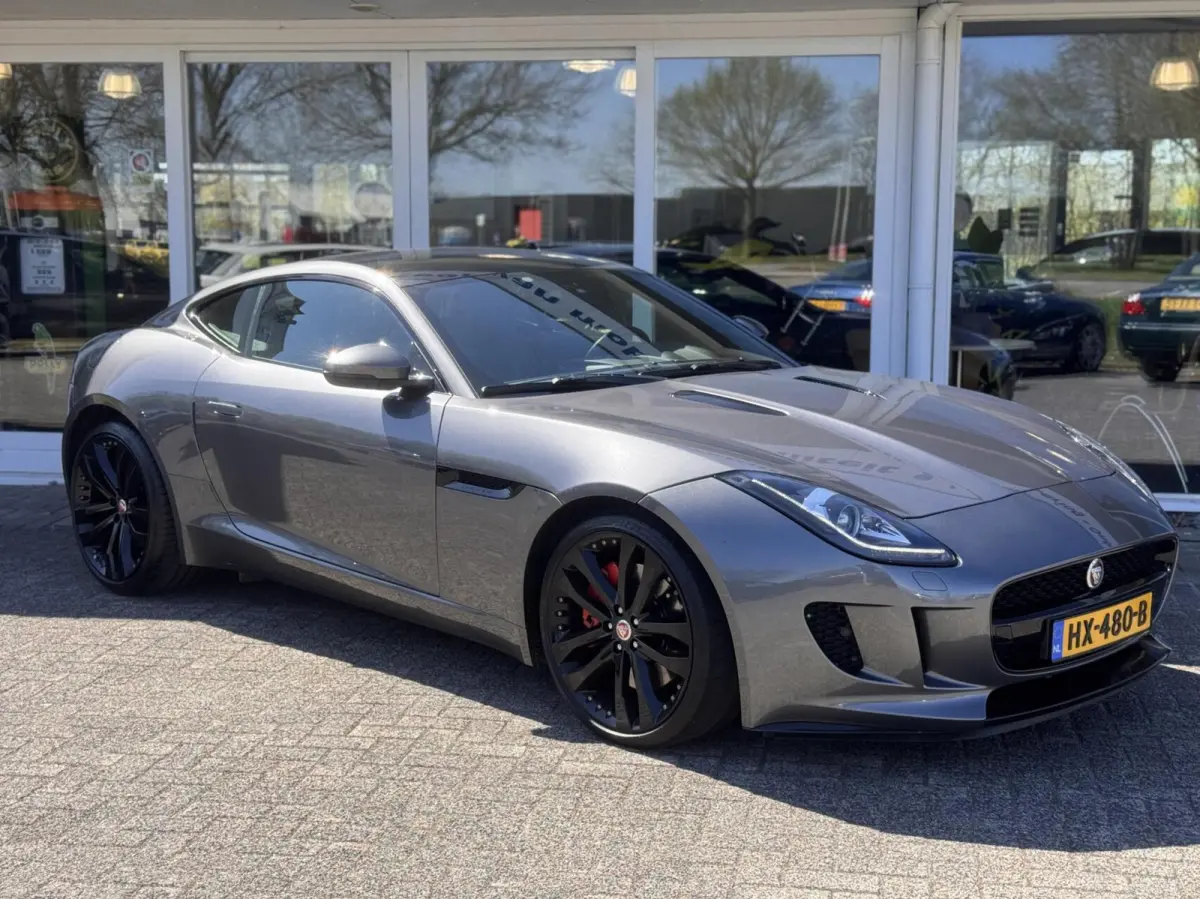 3.0 V6 Supercharged 340pk RWD,Panoramadak,Leder,Sportstoelen,Gr.Navi,Lm