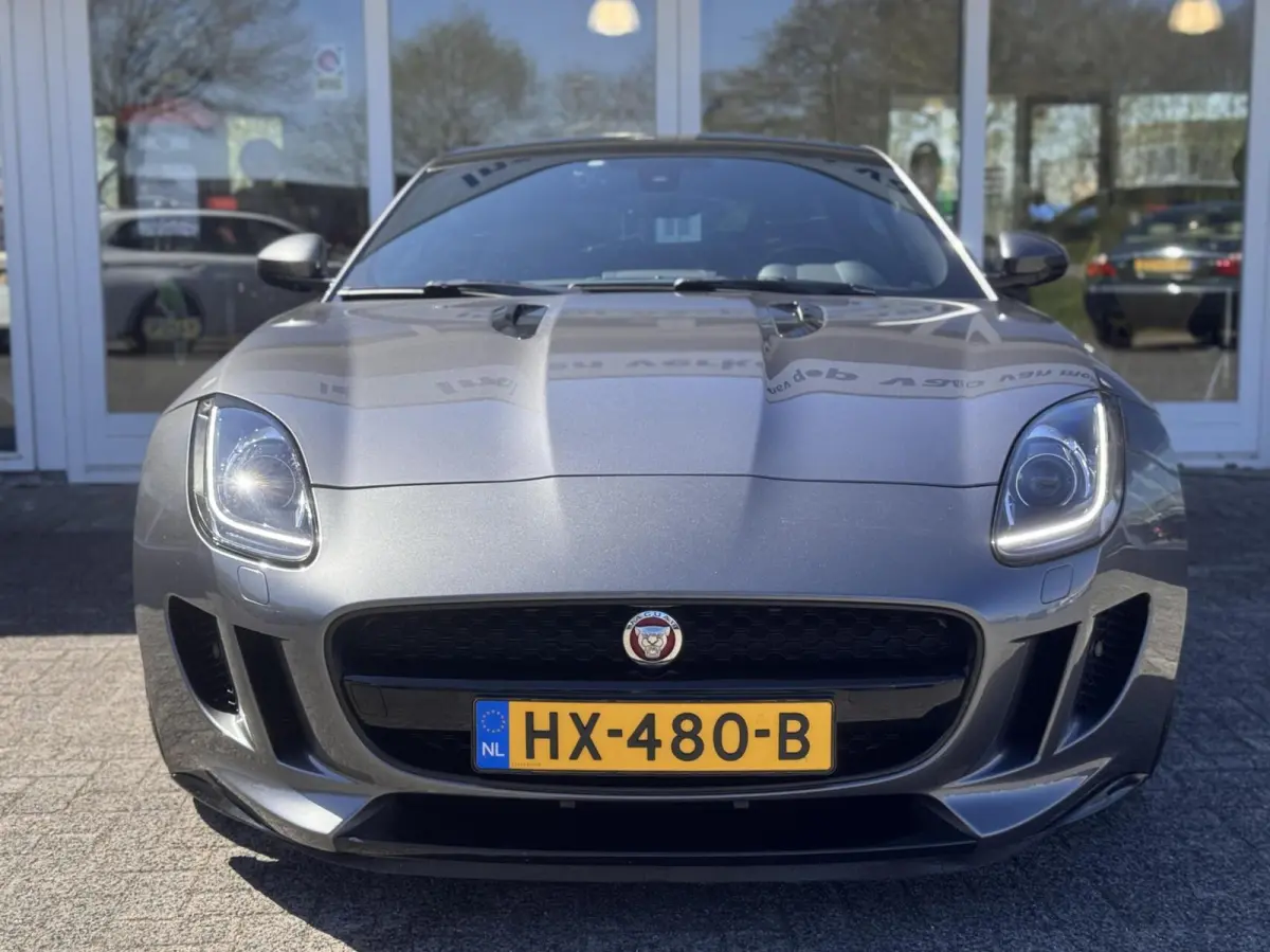 3.0 V6 Supercharged 340pk RWD,Panoramadak,Leder,Sportstoelen,Gr.Navi,Lm
