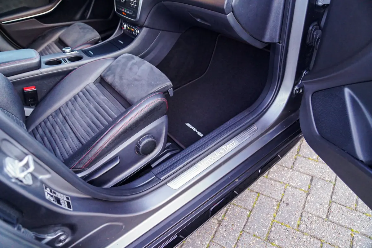 250 Business | Panorama | Camera | Sportstoelen