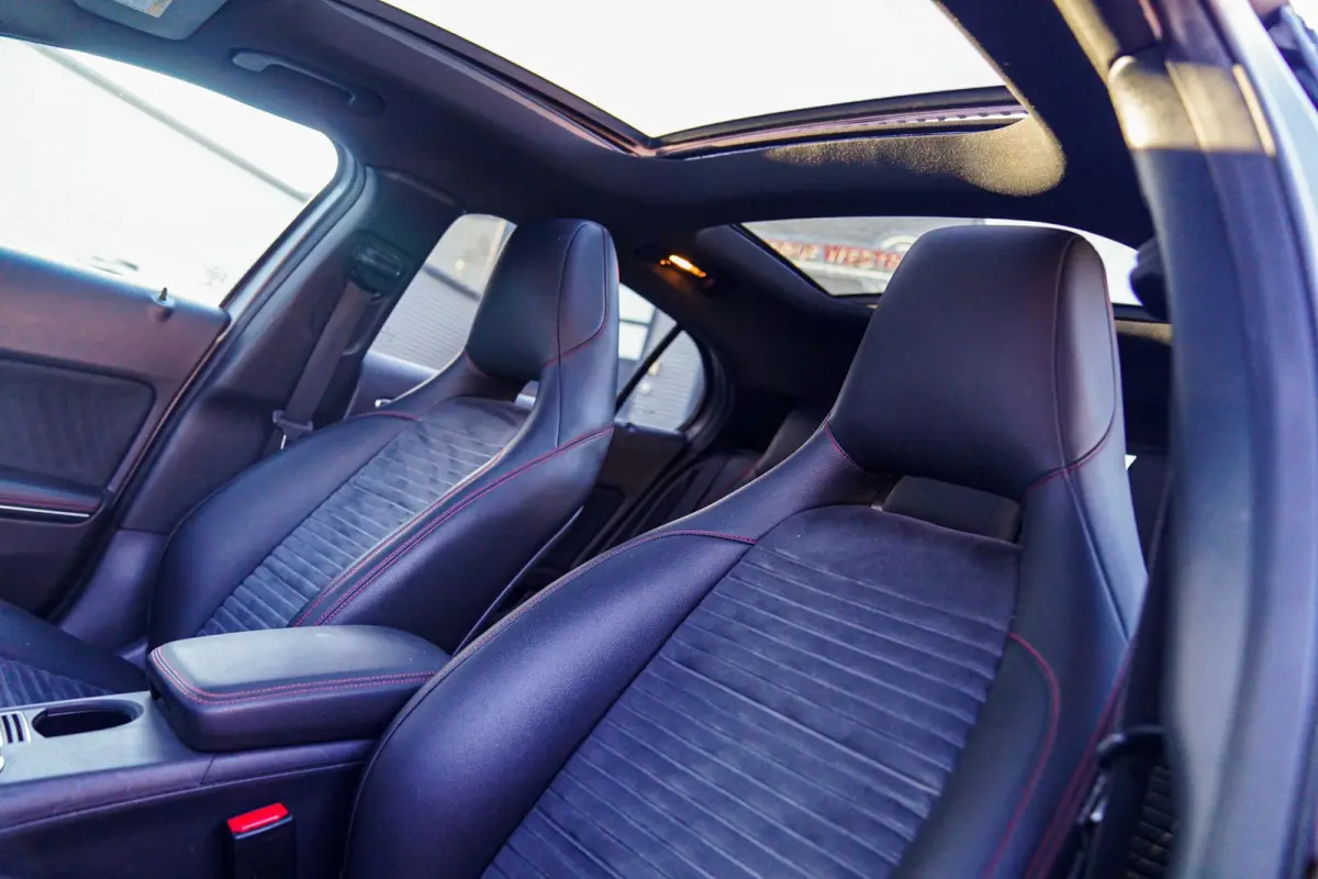 250 Business | Panorama | Camera | Sportstoelen