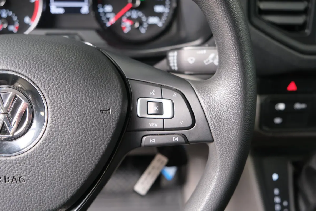 35 2.0 TDI L3H3 Highline Automaat - N.A.P. Airco, Cruise, PDC, Navi, Carplay, Camera, Trekhaak.