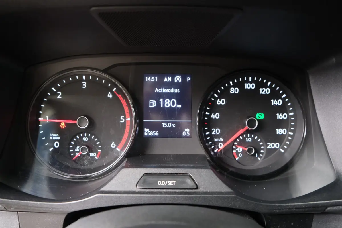 35 2.0 TDI L3H3 Highline Automaat - N.A.P. Airco, Cruise, PDC, Navi, Carplay, Camera, Trekhaak.