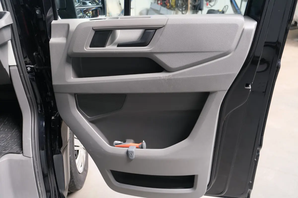 35 2.0 TDI L3H3 Highline Automaat - N.A.P. Airco, Cruise, PDC, Navi, Carplay, Camera, Trekhaak.
