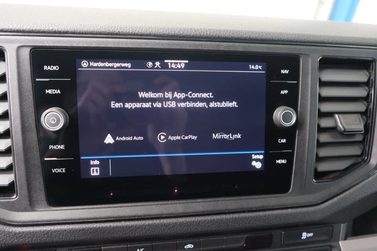 35 2.0 TDI L3H3 Highline Automaat - N.A.P. Airco, Cruise, PDC, Navi, Carplay, Camera, Trekhaak.