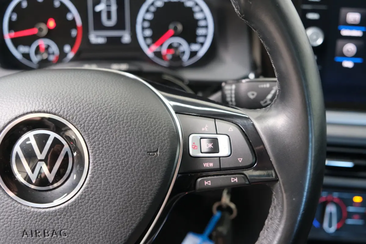 1.0 TSI Comfortline - N.A.P. Airco, Cruise, PDC, Carplay.