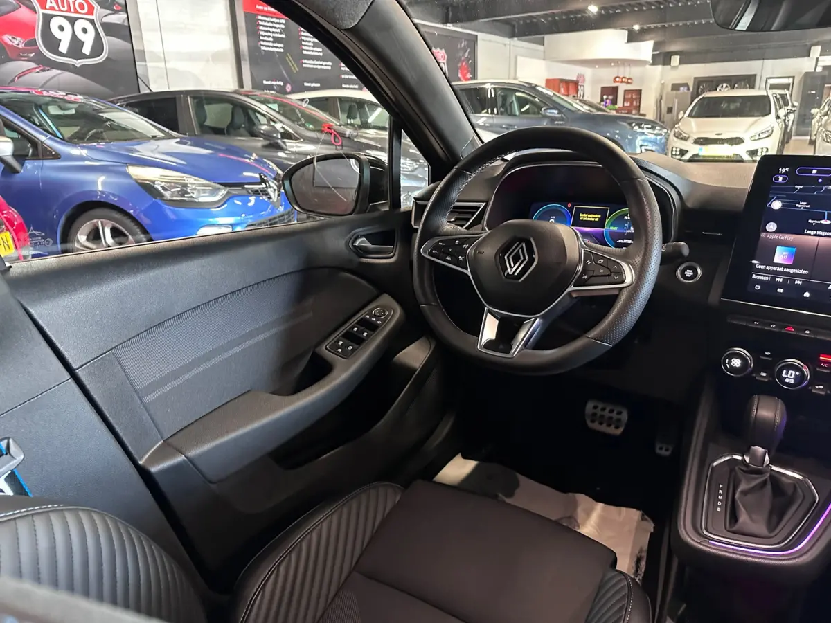 1.6 E-Tech Full Hybrid 145 esprit Alpine CRUISE / LANE ASSIST / AUTO / NAVI