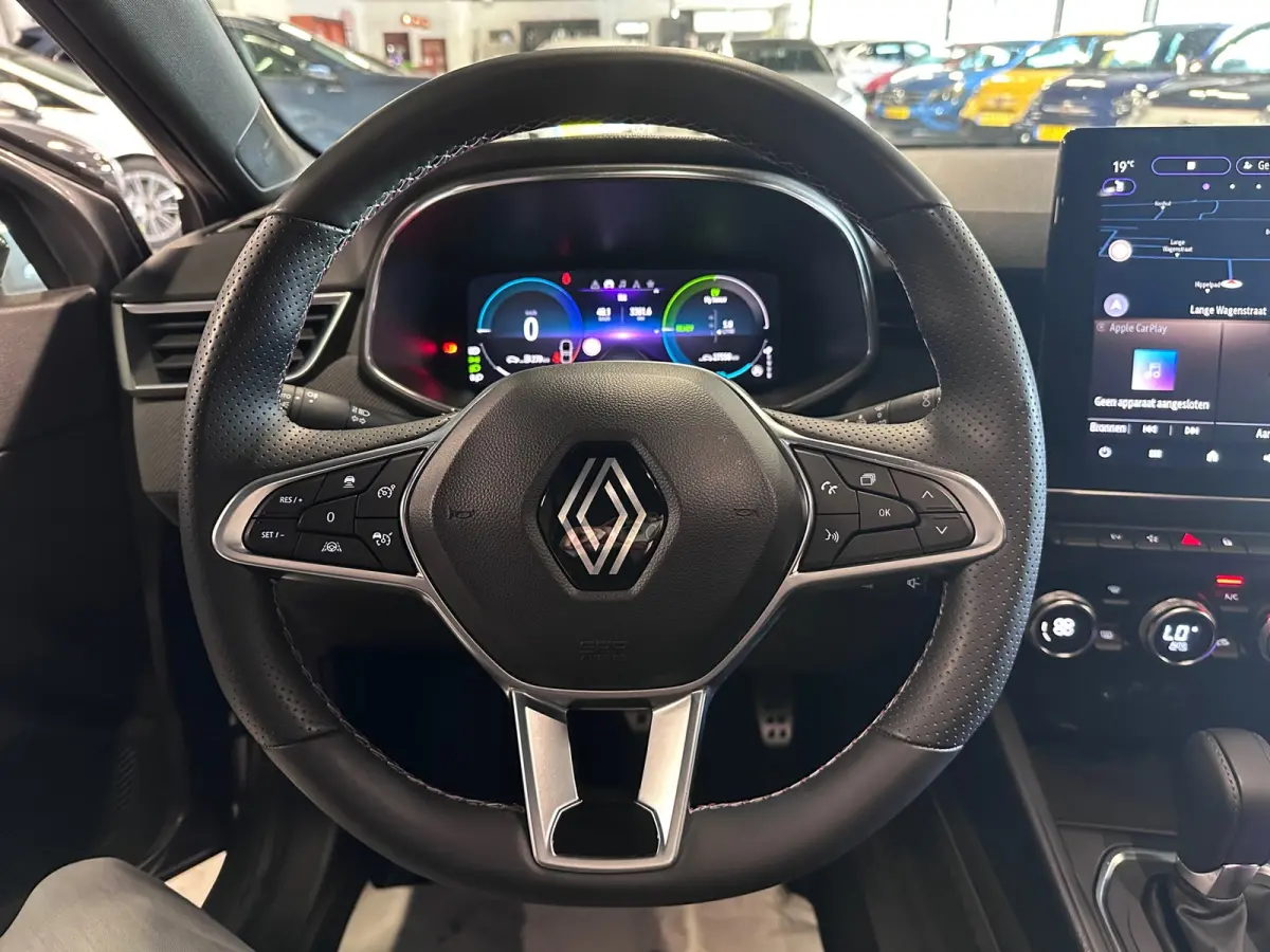 1.6 E-Tech Full Hybrid 145 esprit Alpine CRUISE / LANE ASSIST / AUTO / NAVI