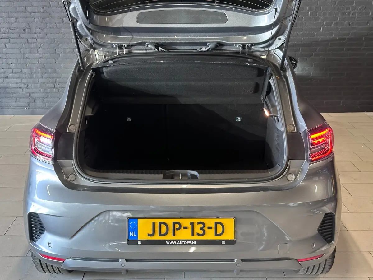 1.6 E-Tech Full Hybrid 145 esprit Alpine CRUISE / LANE ASSIST / AUTO / NAVI
