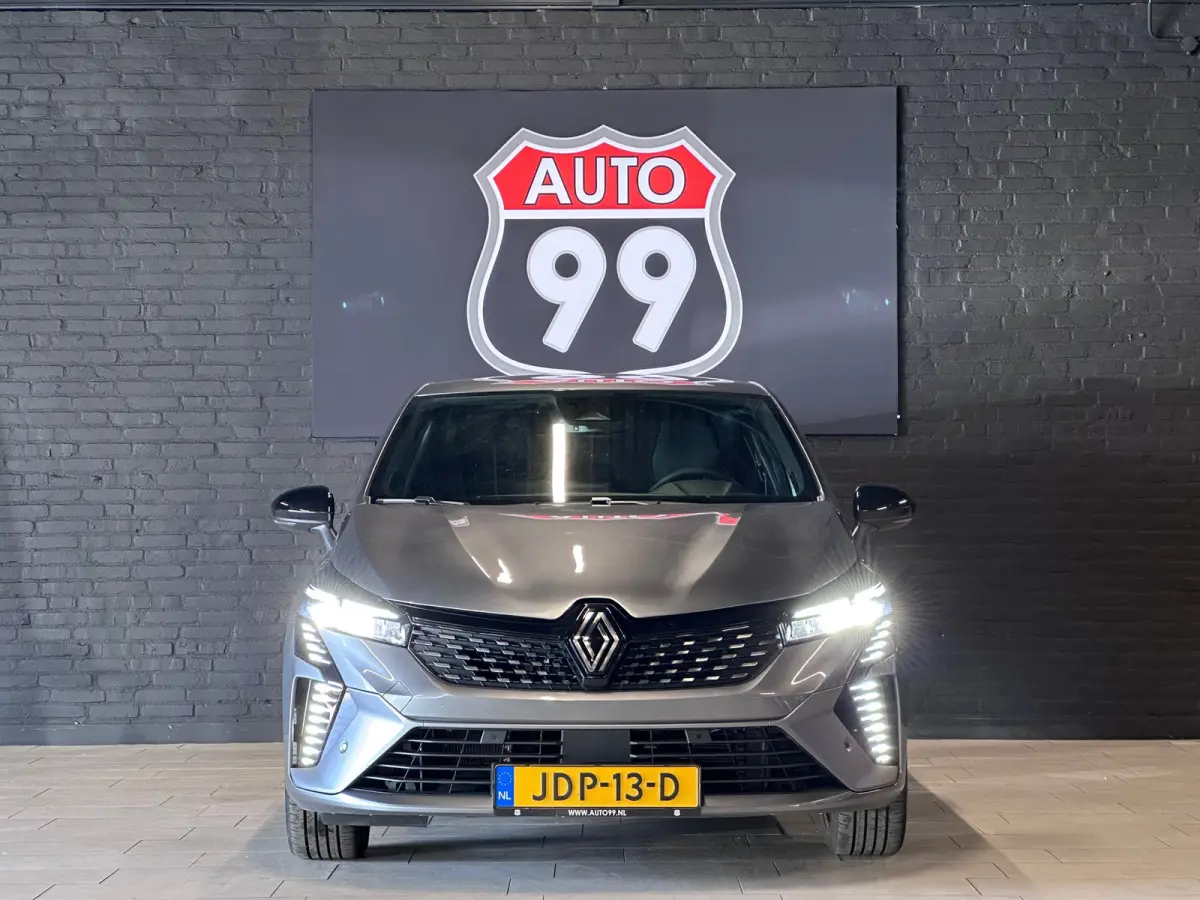 1.6 E-Tech Full Hybrid 145 esprit Alpine CRUISE / LANE ASSIST / AUTO / NAVI