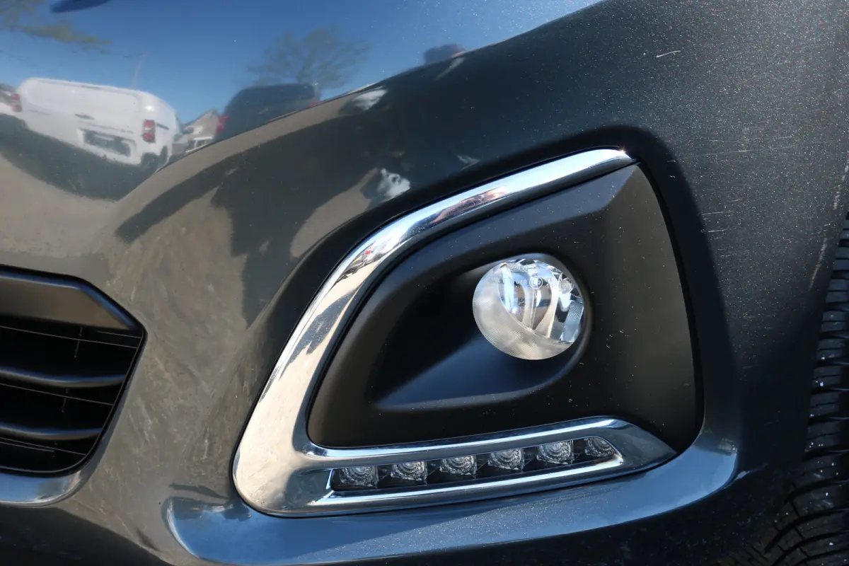 1.0 e-VTi Allure | Automaat | Navi | Camera | Keyless | Airco | DAB |