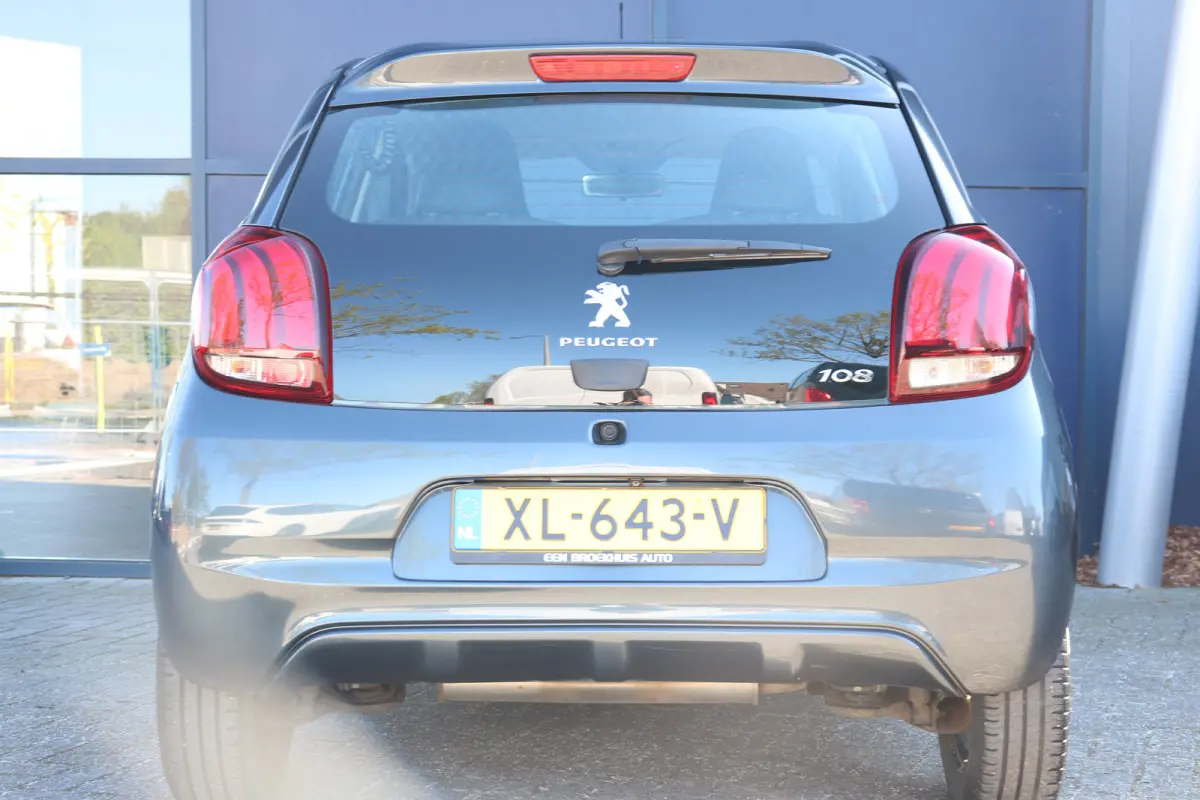 1.0 e-VTi Allure | Automaat | Navi | Camera | Keyless | Airco | DAB |