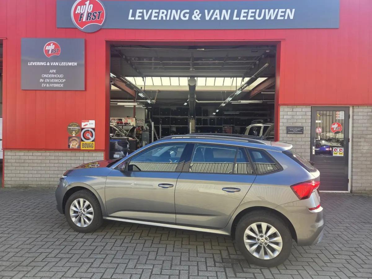 1.5 TSI Automaat/ Wegklapbare trekhaak/ Android auto- Apple carplay/ Parkeersesnoren achter/ Rijklaarprijs!
