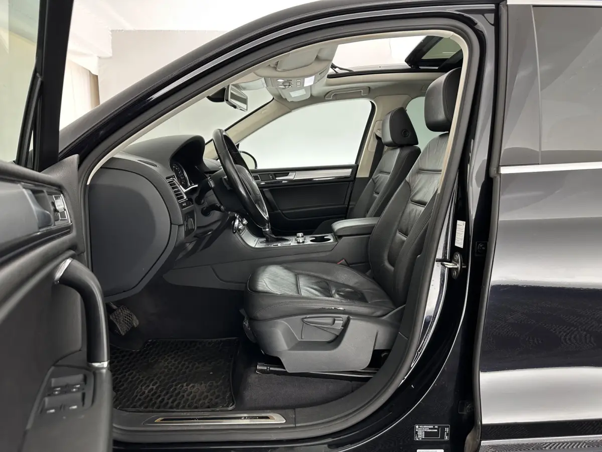3.0 TDI Highline Aut. *PANO | LEATHER | BI-XENON | TOPVIEW | BLINDSPOT | DYNAUDIO | AIR-SUSPENSION | NAVI-FULLMAP | PRIVACY-GLASS | SHIFTPADDLES | ADAPTIVE-CRUISE | ECC | TOWBAR | PDC | 20''