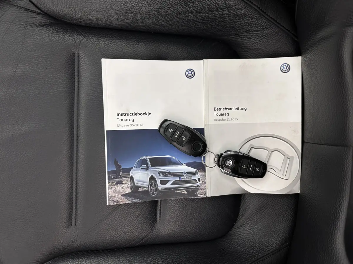 3.0 TDI Highline Aut. *PANO | LEATHER | BI-XENON | TOPVIEW | BLINDSPOT | DYNAUDIO | AIR-SUSPENSION | NAVI-FULLMAP | PRIVACY-GLASS | SHIFTPADDLES | ADAPTIVE-CRUISE | ECC | TOWBAR | PDC | 20''