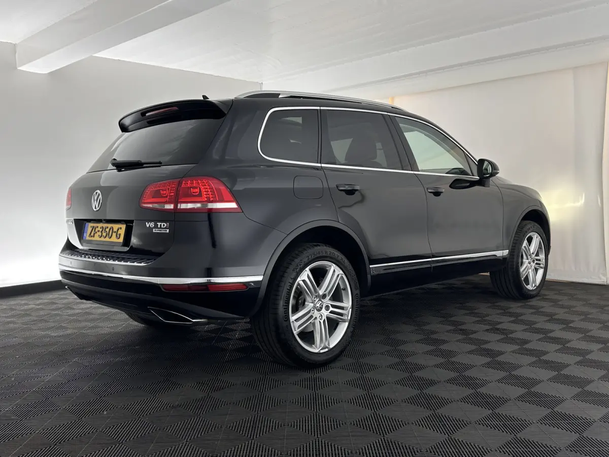3.0 TDI Highline Aut. *PANO | LEATHER | BI-XENON | TOPVIEW | BLINDSPOT | DYNAUDIO | AIR-SUSPENSION | NAVI-FULLMAP | PRIVACY-GLASS | SHIFTPADDLES | ADAPTIVE-CRUISE | ECC | TOWBAR | PDC | 20''