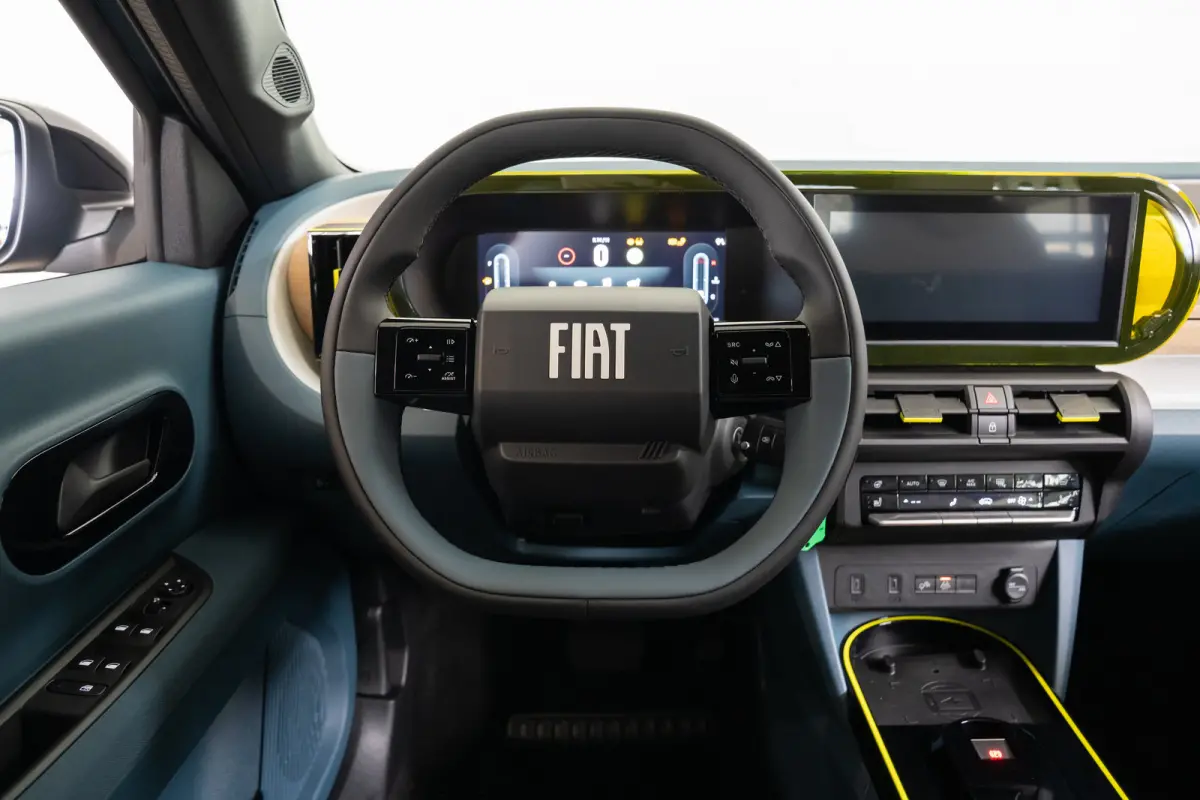 1.2 Hybrid La Prima | 8 Jaar Garantie | Winter Pakket | Camera | Navigatie | Parkeersensoren | Navigatie | Apple Carplay & Android Auto |