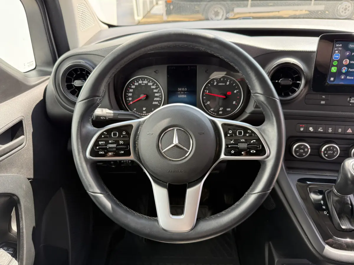 110 CDI L1 Pro Automaat L1 Airco Carplay Cruise control Stoelverwarming Parkeersensoren voor achter