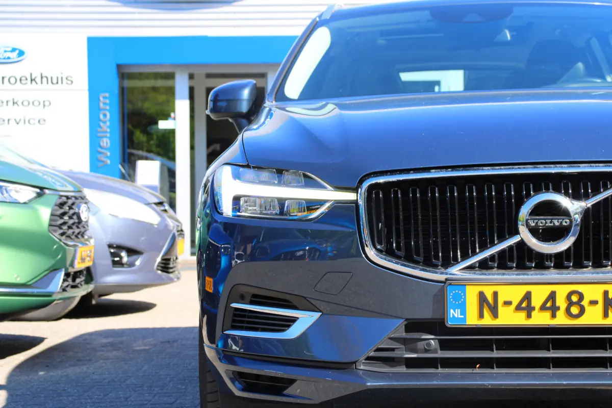 2.0 T8 Twin Engine AWD Inscription | PANODAK | ELEKTR. TREKHAAK | ELEKTR. STOEL | CRUISE | ALL SEASON | DEALER OH! | LANE ASSIST | PARK SENS V+A